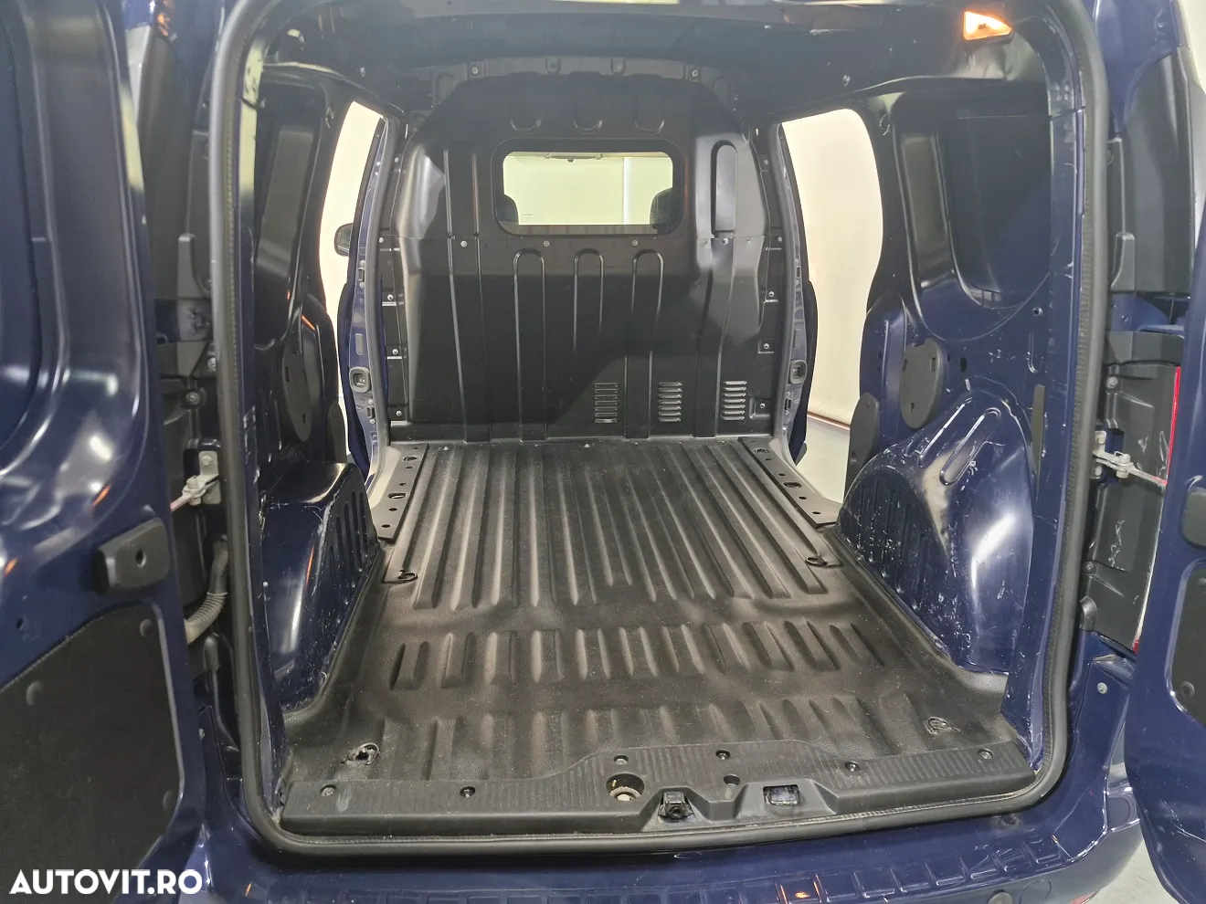 Dacia Dokker 1.5 dCi 90 CP Laureate - 5