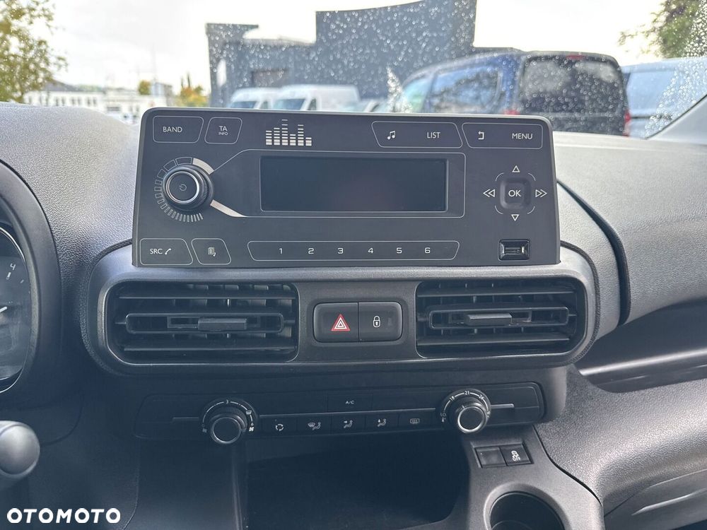 Toyota Proace City Verso 1.5 D-4D Combi - 20