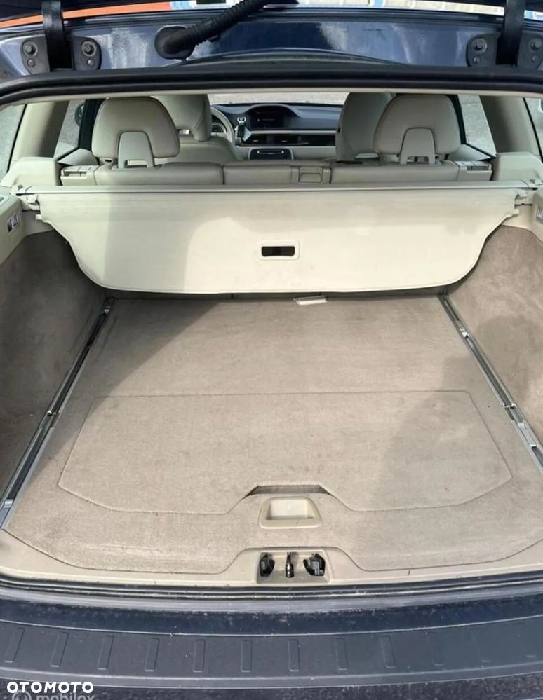 Volvo V70 - 3