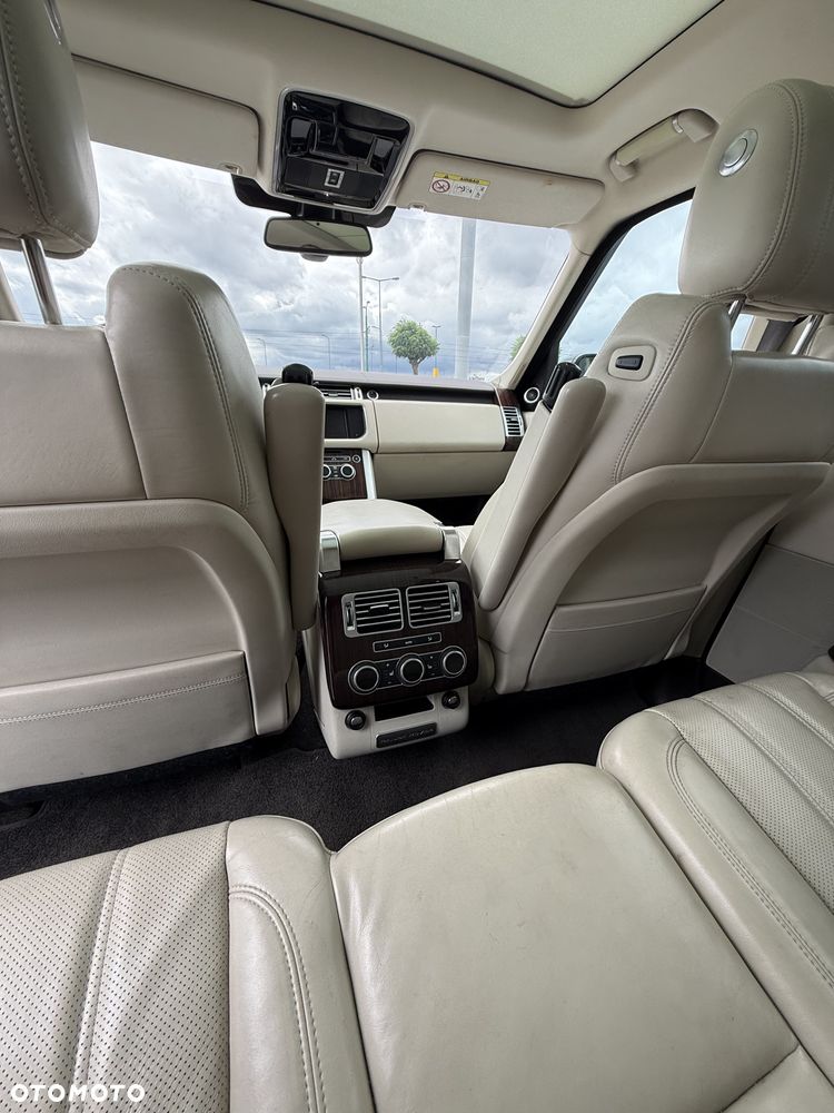 Land Rover Range Rover 4.4SD V8 LWB Vogue - 9