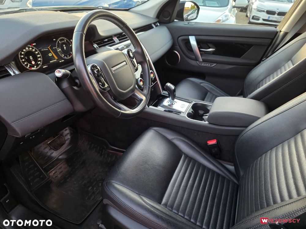 Land Rover Discovery Sport - 12