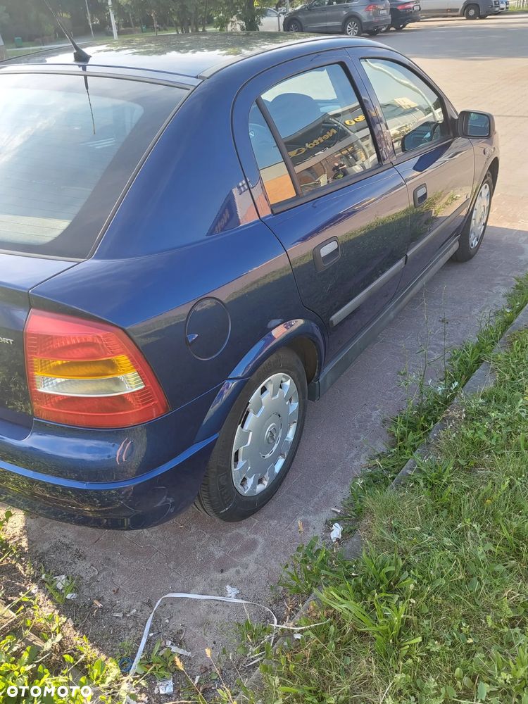 Opel Astra - 5