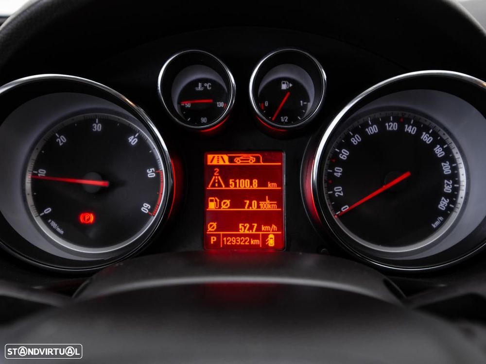 Opel Insignia Sports Tourer - 19