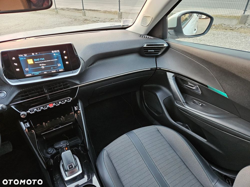 Peugeot 208 PureTech 130 EAT8 GT - 13