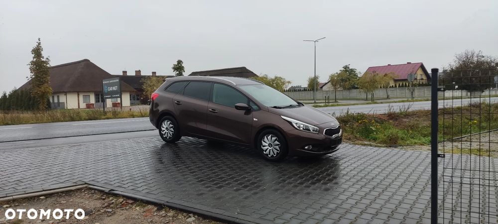 Kia Ceed 1.4 CVVT Attract Plus - 8
