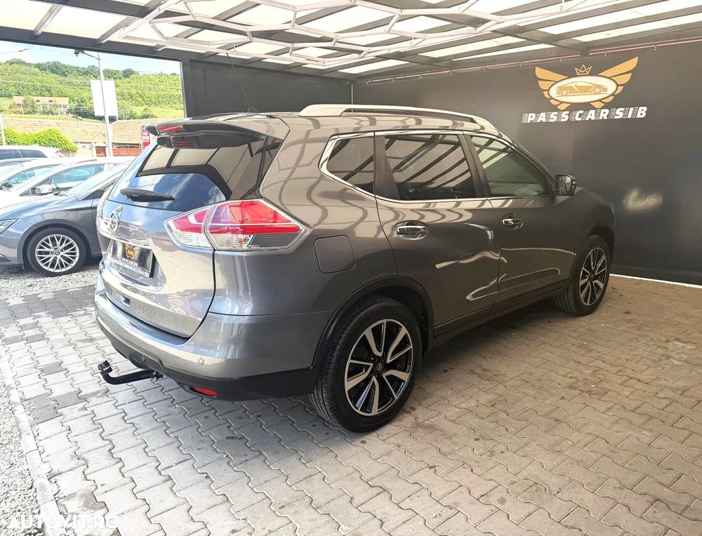 Nissan X-Trail 2.0 dCi Xtronic Tekna - 8
