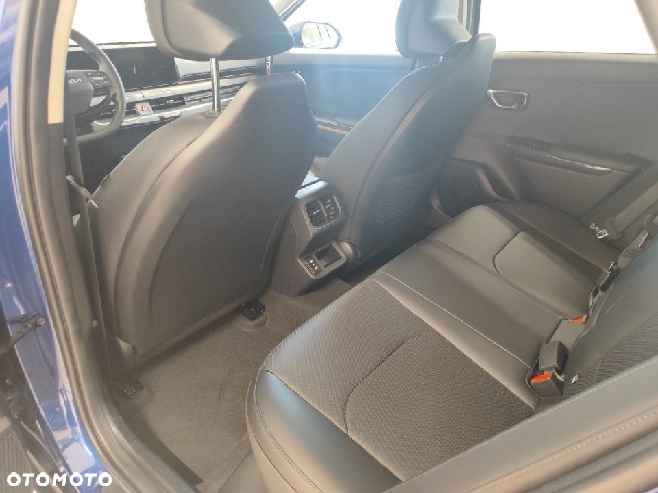 Kia K4 - 10