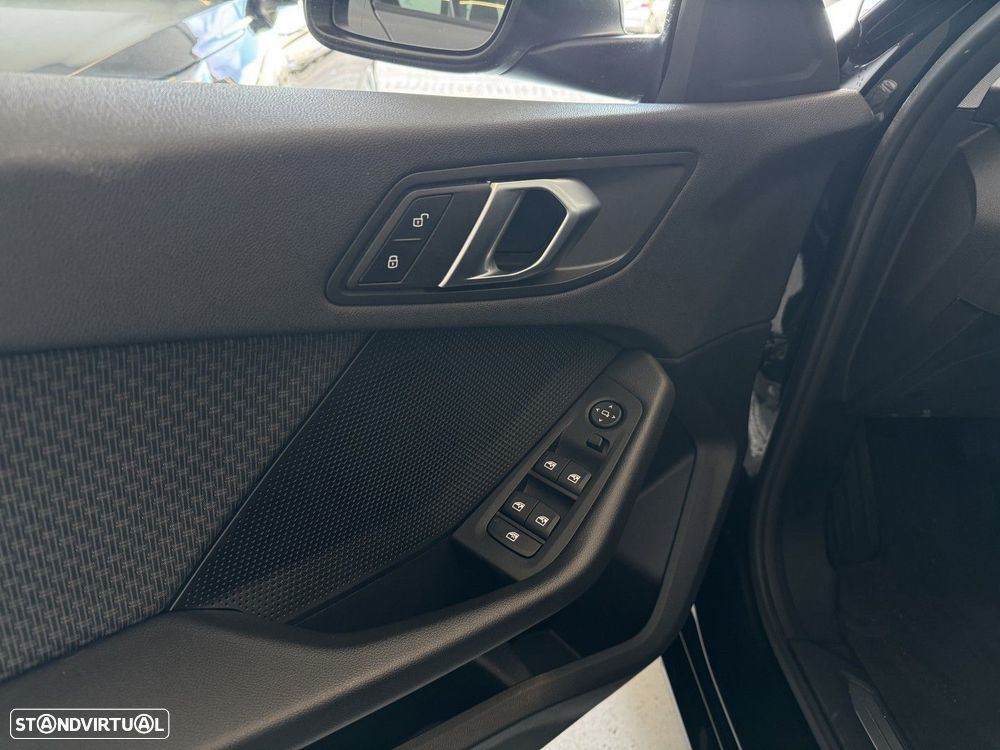 BMW 118 i Corporate Edition Auto - 13