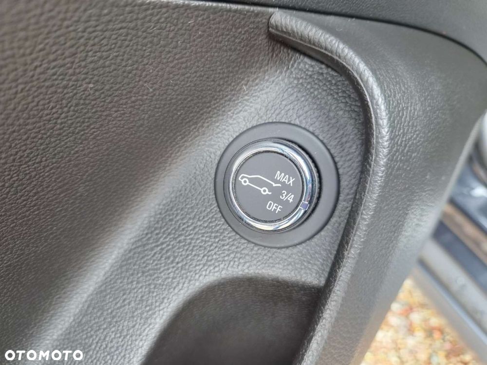 Opel Insignia 2.0 Turbo 4x4 ecoFLEX Start/Stop Innovation - 12