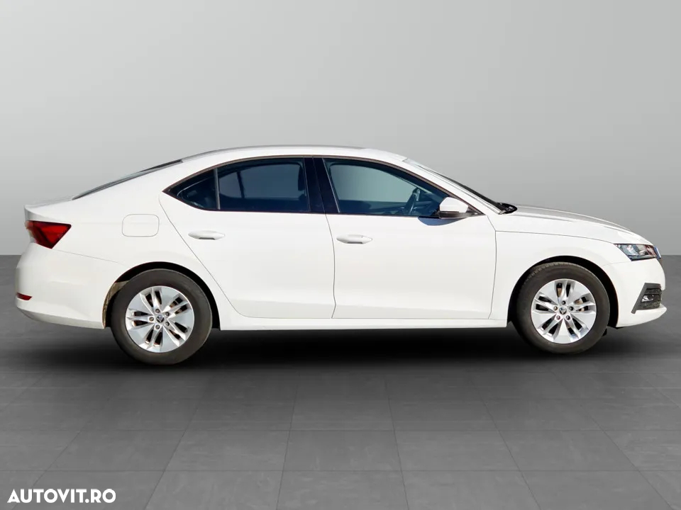 Skoda Octavia 2.0 TDI Ambition - 6