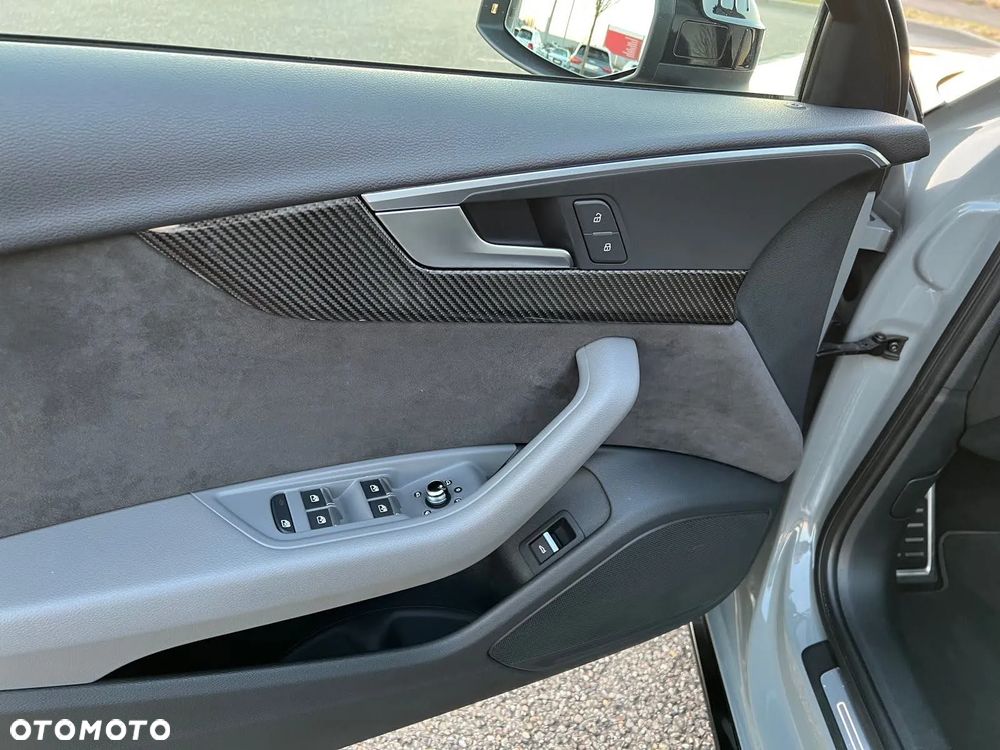 Audi A4 Avant 3.0 TDI quattro tiptronic sport - 10