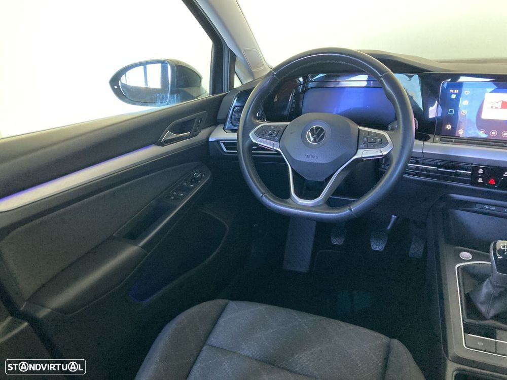 VW Golf 1.0 TSI Life - 13