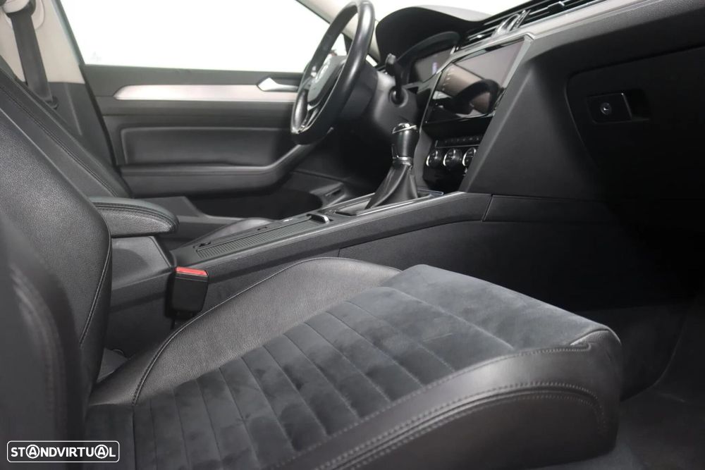 VW Passat - 10