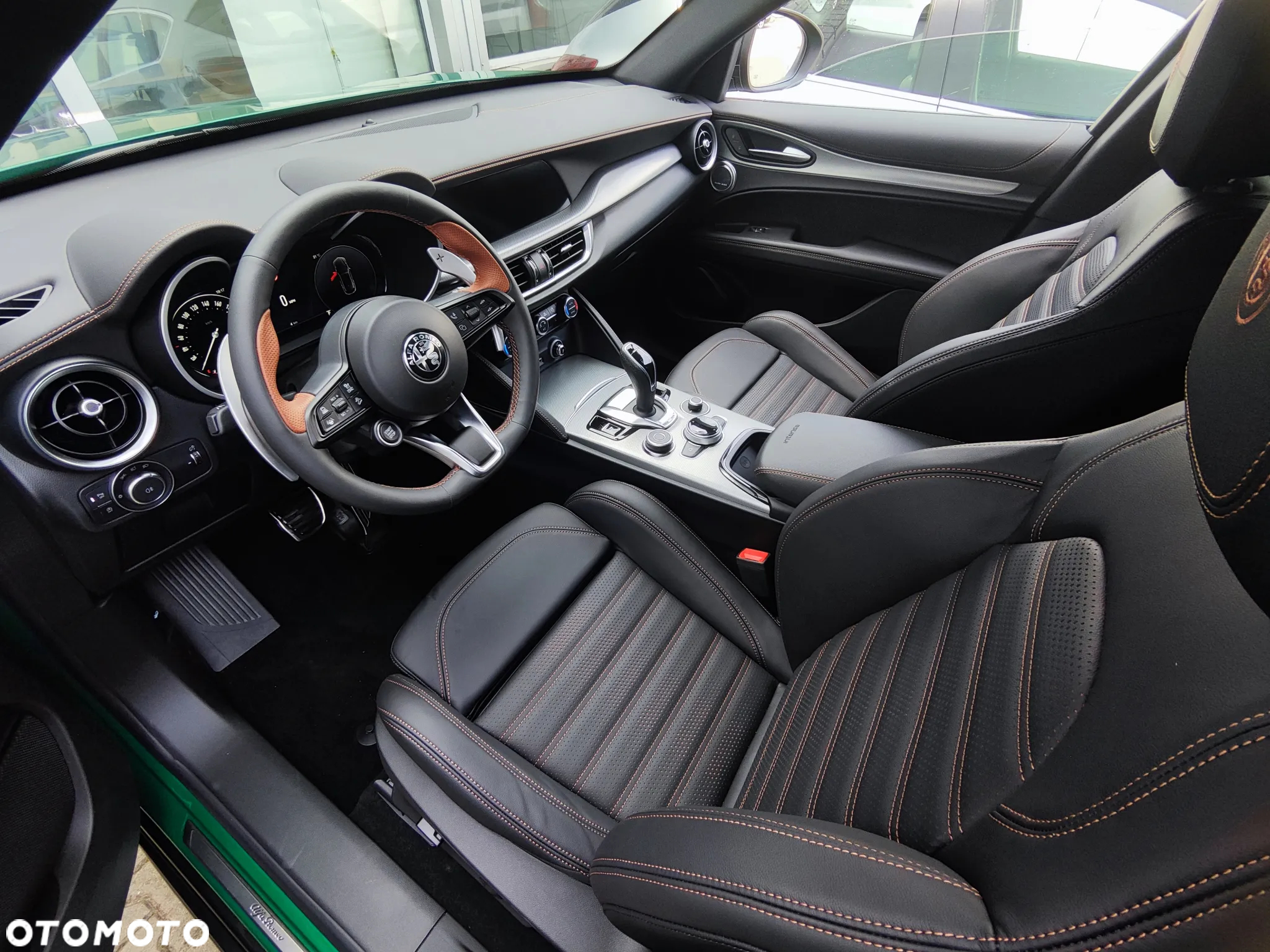 Alfa Romeo Stelvio 2.0 Turbo Intensa Q4 - 14