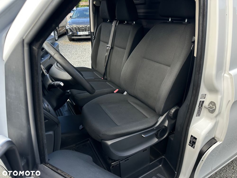 Mercedes-Benz VITO - 19
