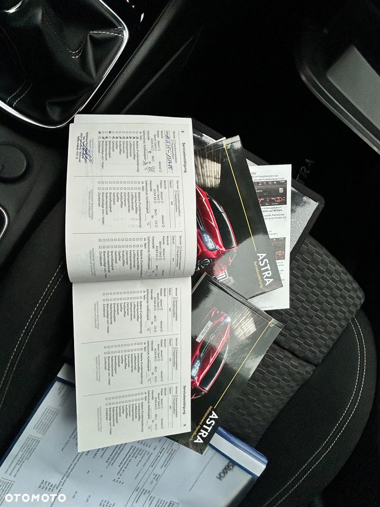 Opel Astra 1.4 Turbo Dynamic - 32