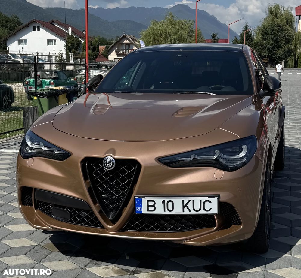 Alfa Romeo Stelvio 2.9 V6 Turbo AWD AT8 Quadrifoglio - 1