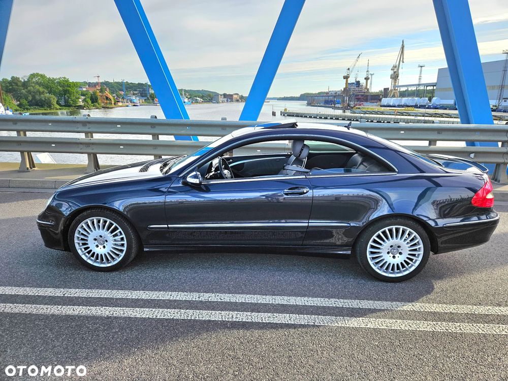 Mercedes-Benz CLK 500 7G-TRONIC Avantgarde - 4