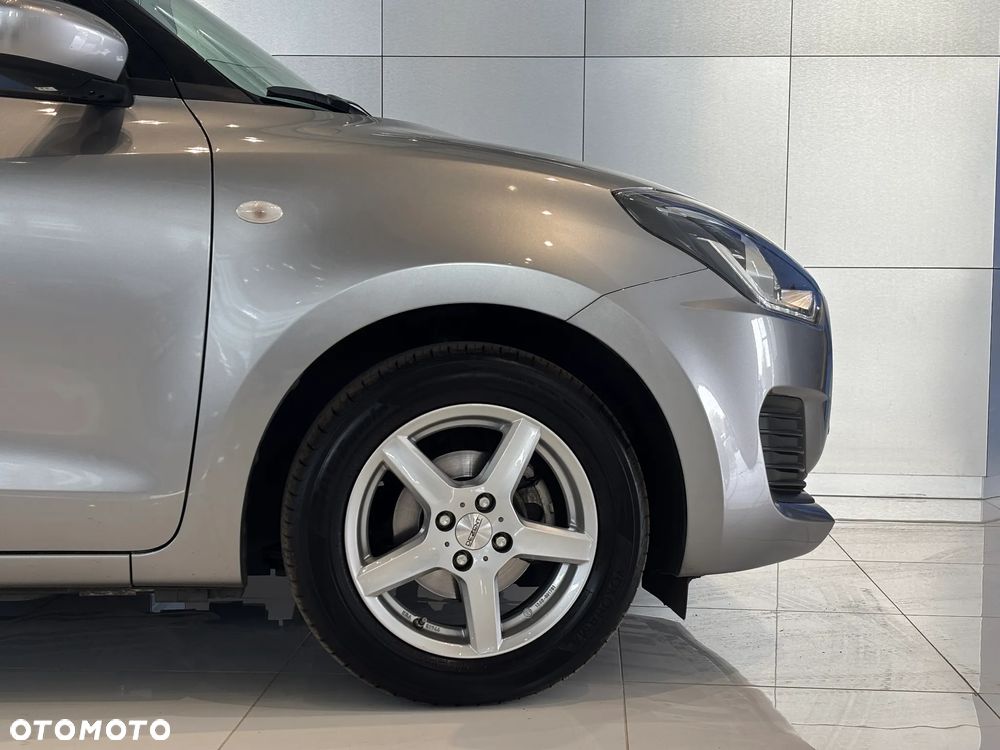 Suzuki Swift 1.2 Dualjet SHVS Premium - 4