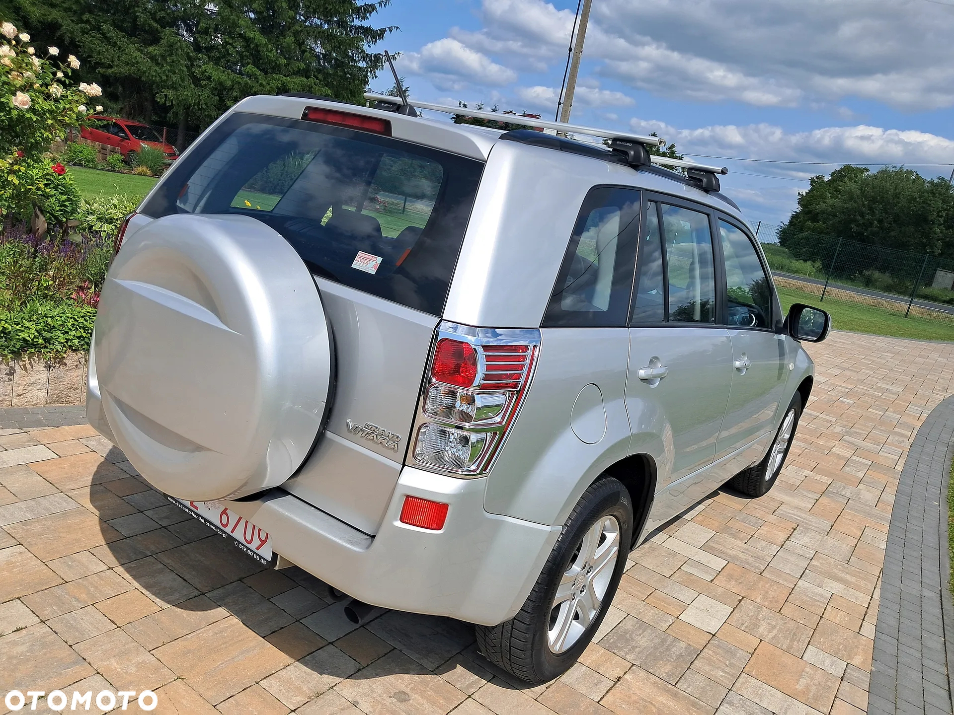Suzuki Grand Vitara 2.0 De luxe - 9