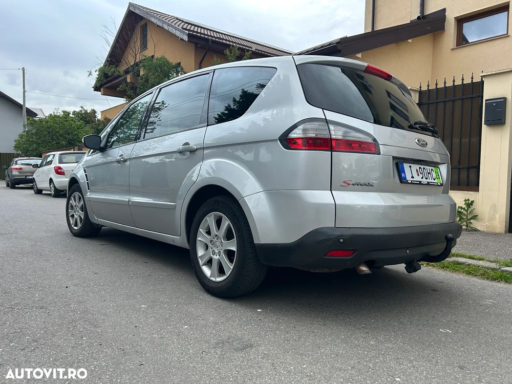 Ford S-Max - 4