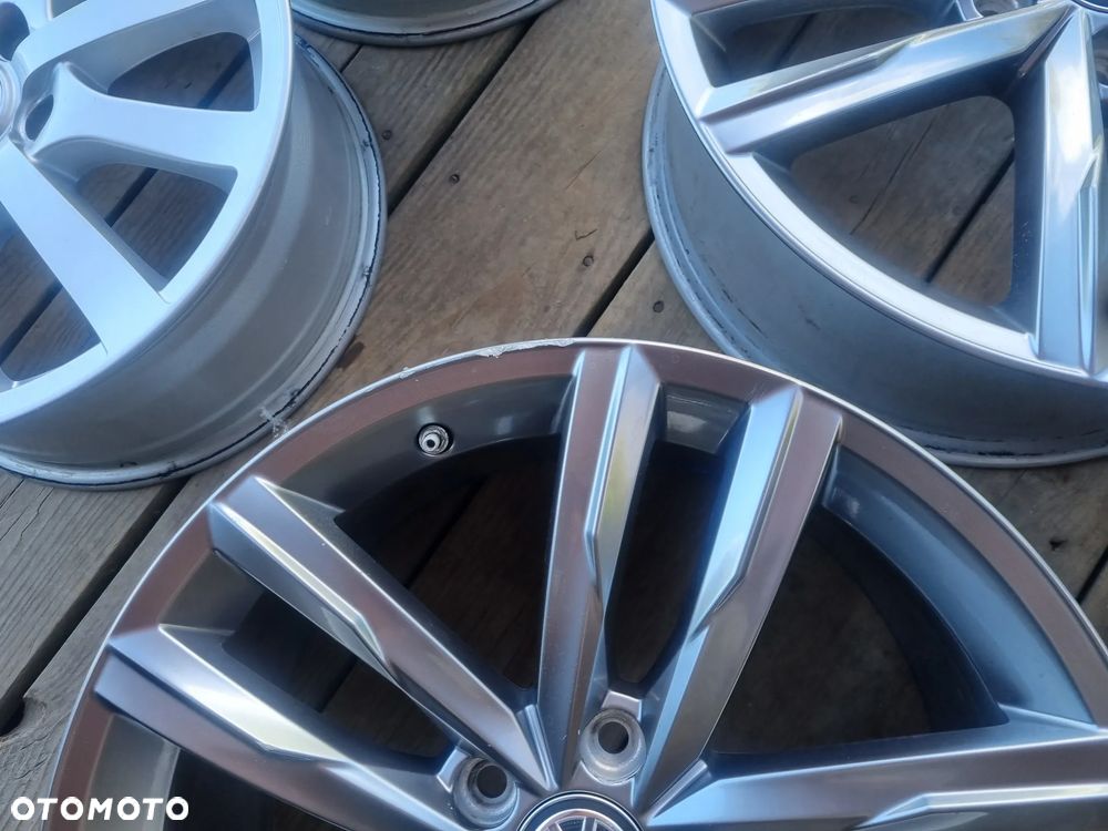 VW PASSAT 3G0,TIGUAN,SEAT LEON,SKODA SUPERB,AUDI 8X18 ET44 5X112 bdb stan - 10