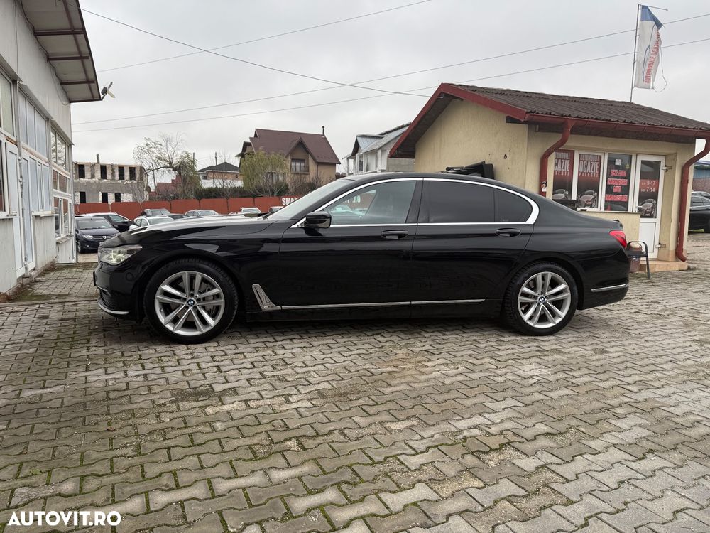 BMW Seria 7 740d xDrive - 11