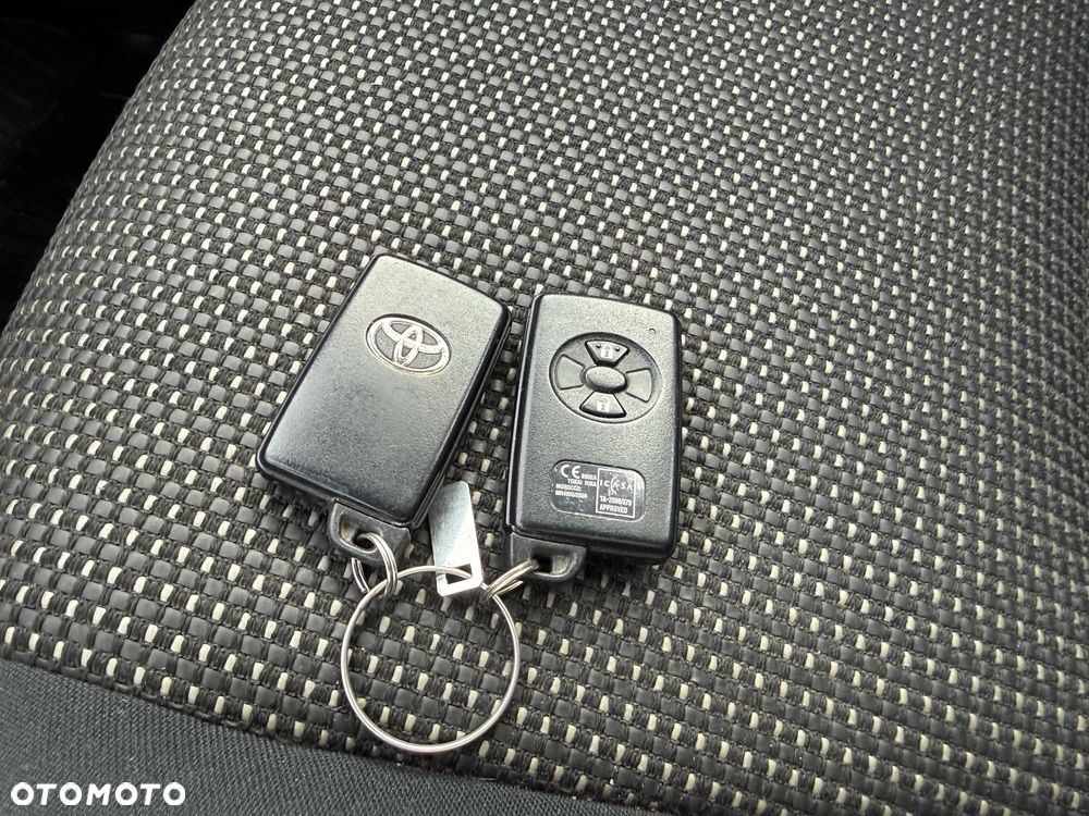 Toyota Auris 1.6 MultiMode Executive - 20