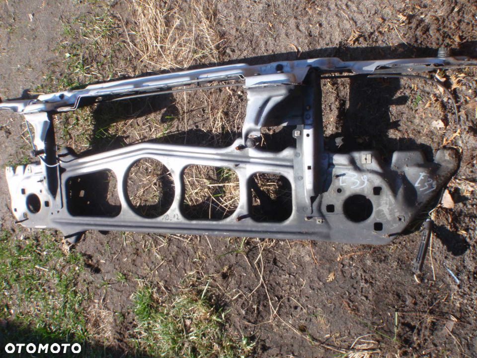 wzmocnienie pas przedni górna belka maski  bmw e39 bez rdzy - 1