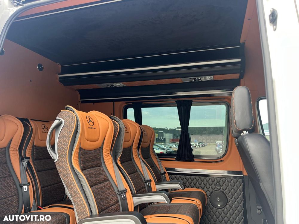 Mercedes-Benz Sprinter - 2
