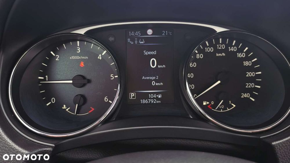 Nissan X-Trail - 17