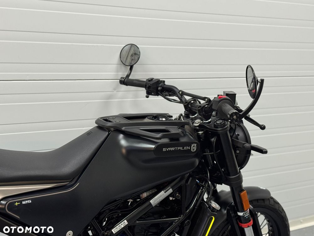 Husqvarna Svartpilen - 10