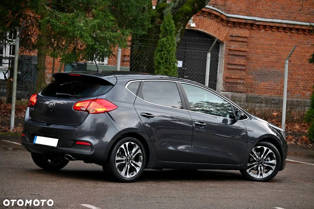 Kia Ceed 1.6 GDI DCT Spirit - 15