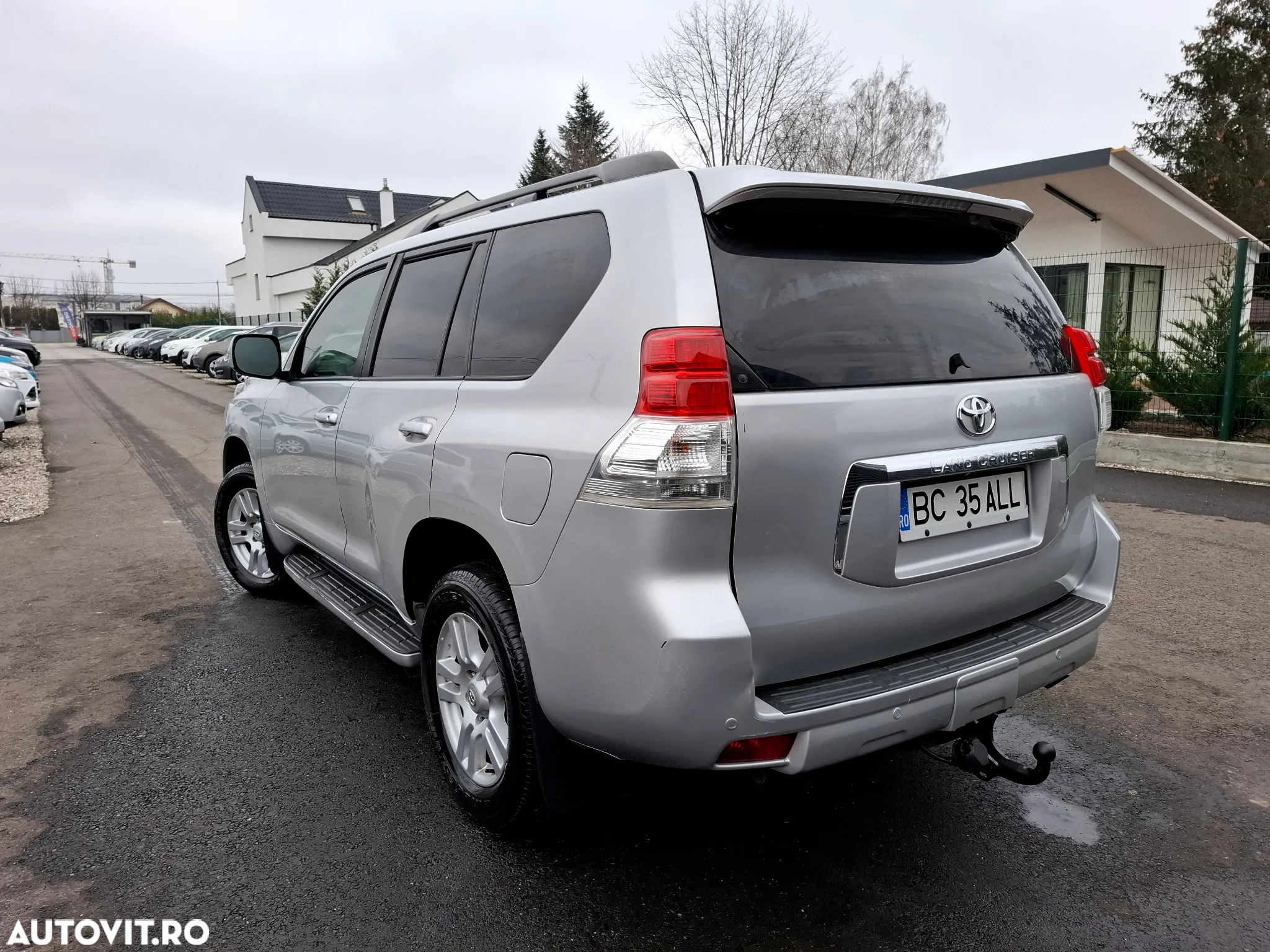Toyota Land Cruiser 3.0l Turbo D-4D Aut. AVS 7 Locuri Luxury - 3