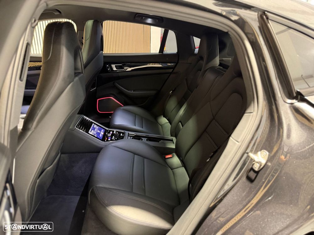 Porsche Panamera 4S E-Hybrid - 28