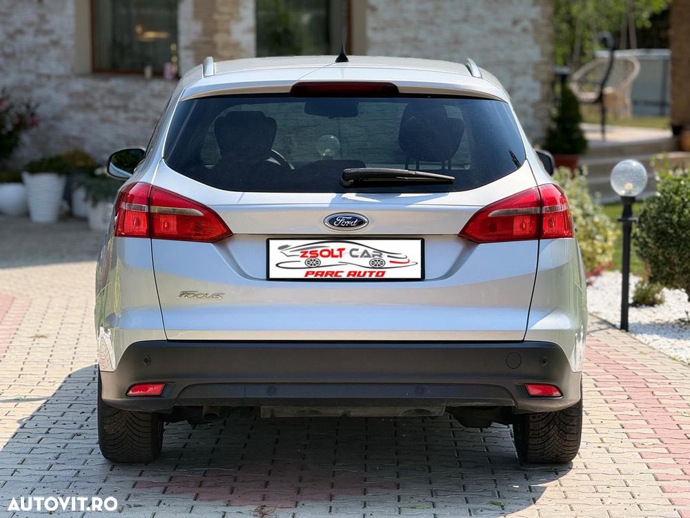 Ford Focus 1.6 TDCI DPF Start-Stopp-System Titanium - 3