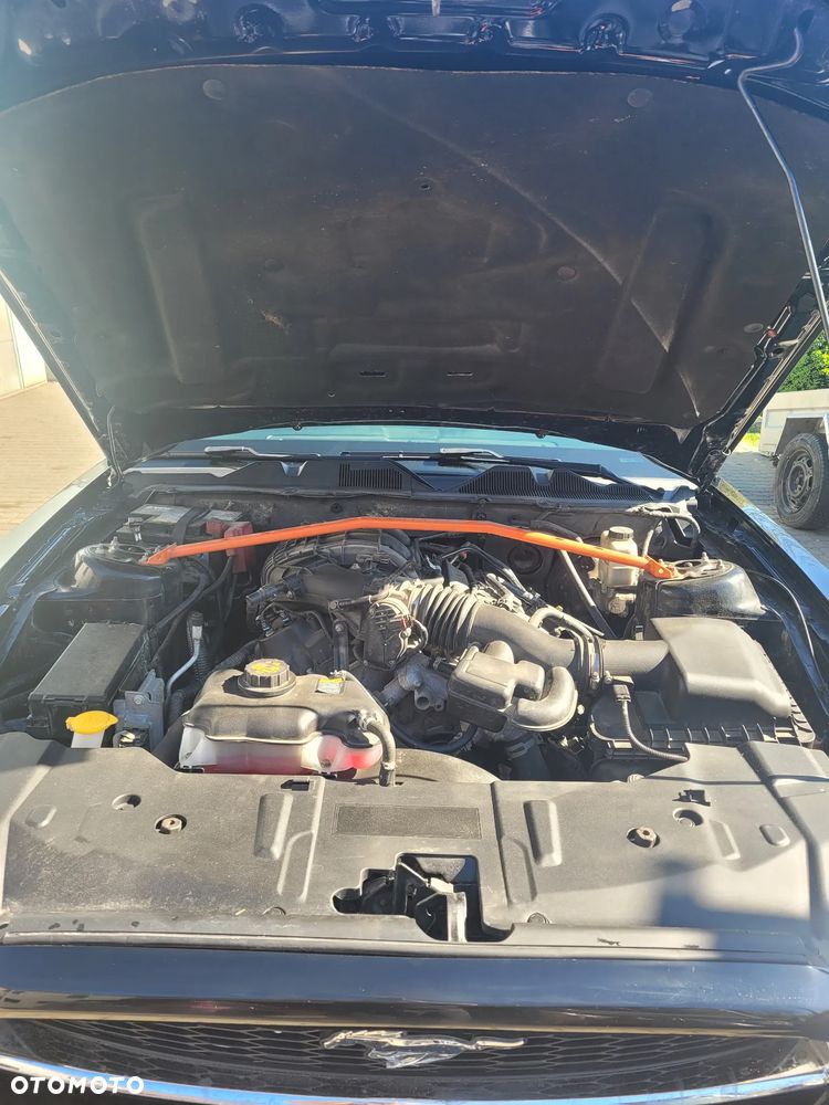 Ford Mustang 3.7 V6 Premium - 11