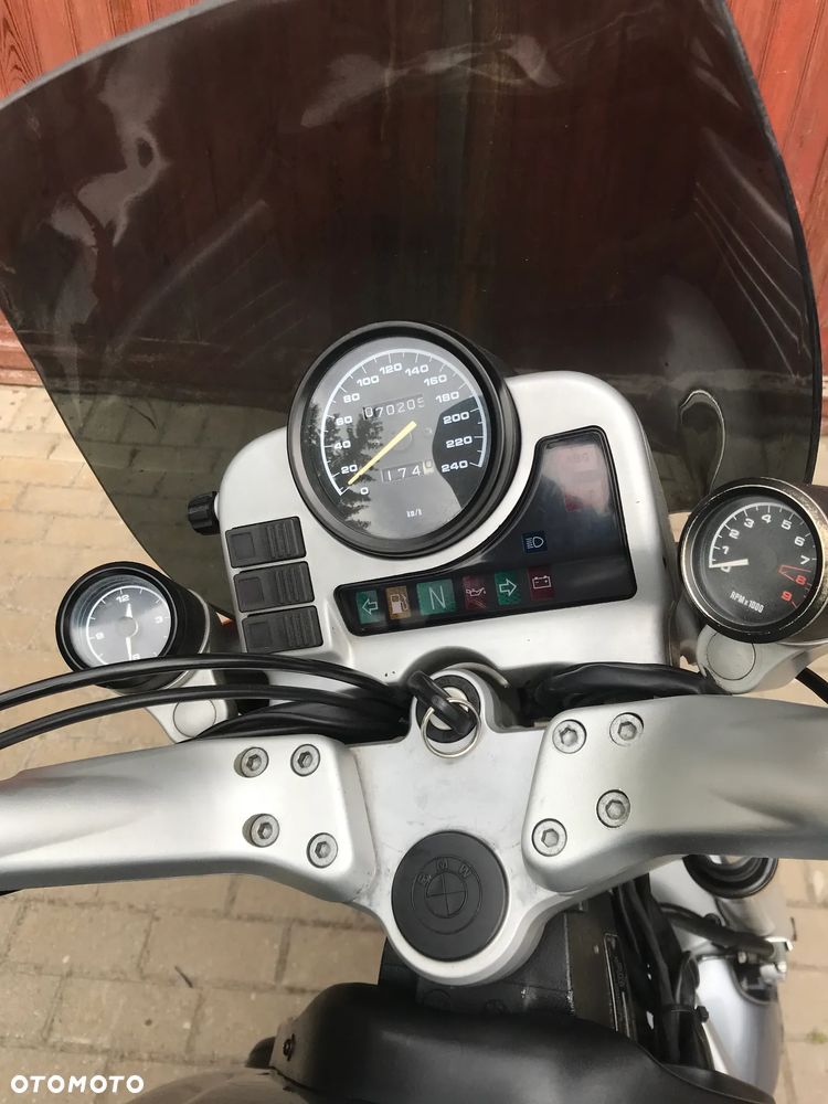 BMW R - 8