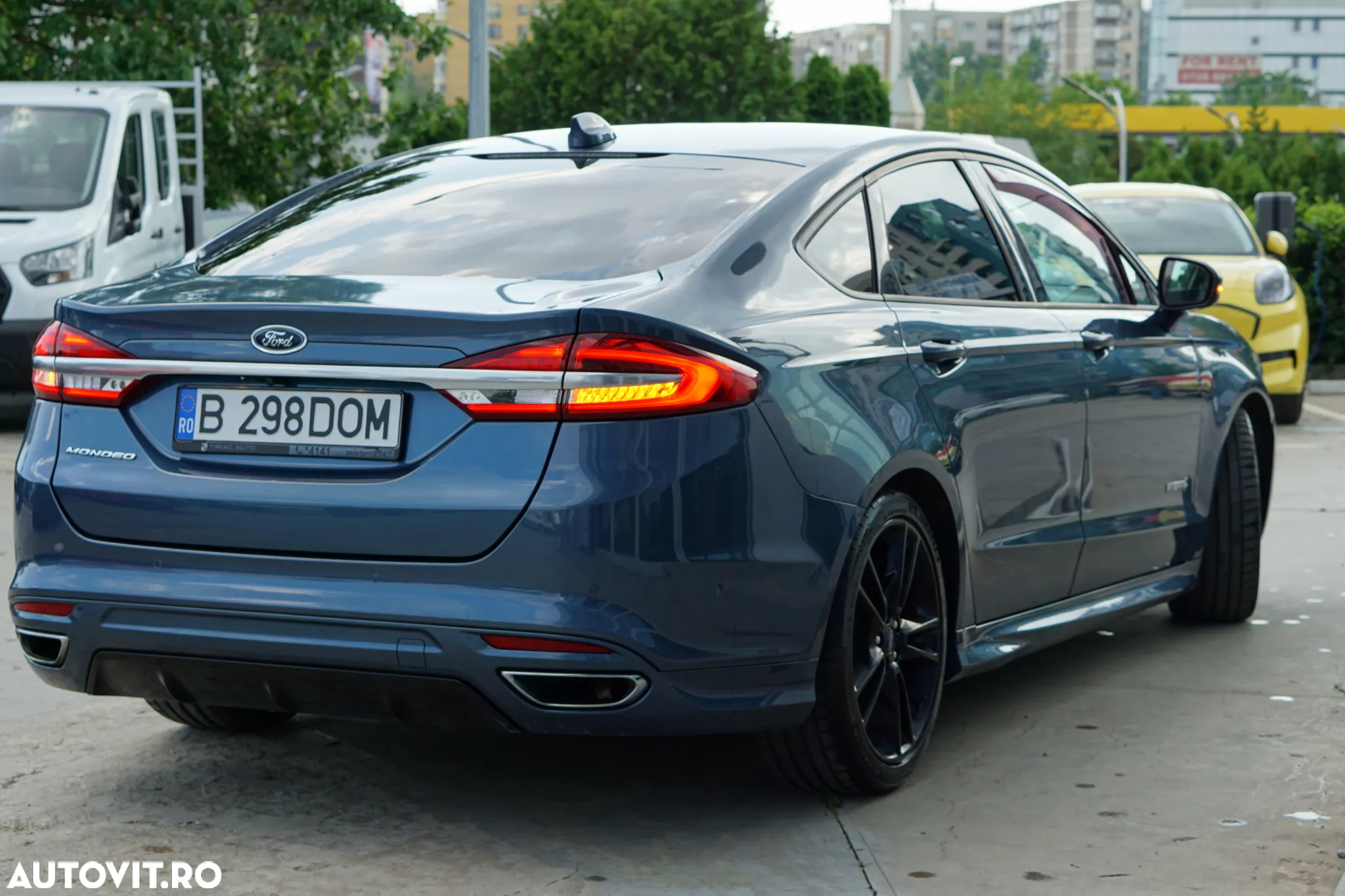 Ford Mondeo 2.0 HEV ST Line High - 17