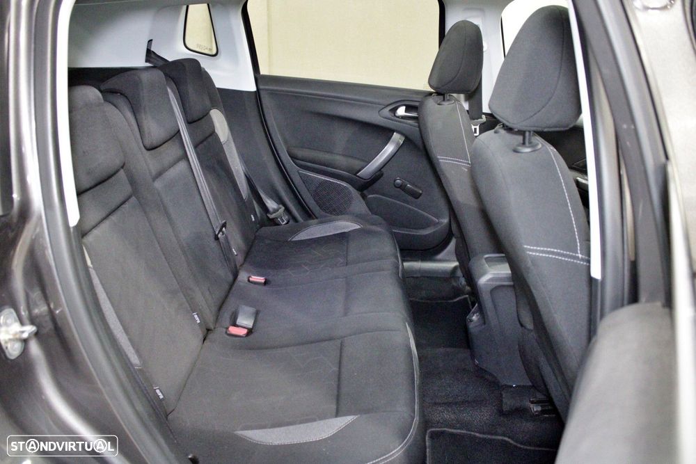 Peugeot 2008 1.2 PureTech Style EAT6 - 18