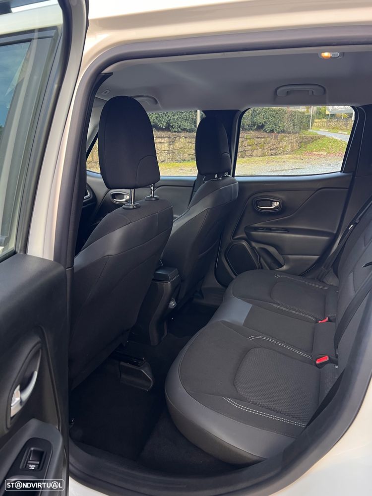 Jeep Renegade 1.0 T Limited - 15