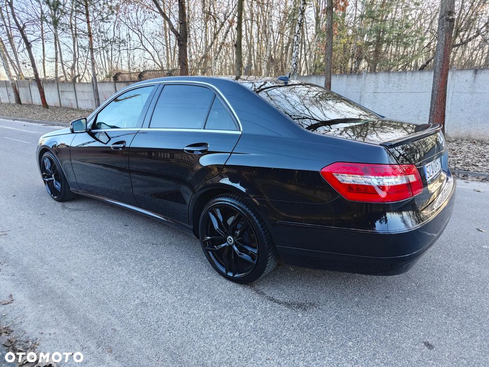 Mercedes-Benz Klasa E 200 CDI DPF BlueEFFICIENCY Automatik Avantgarde - 16