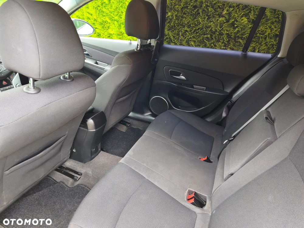 Chevrolet Cruze 1.6 LT - 19