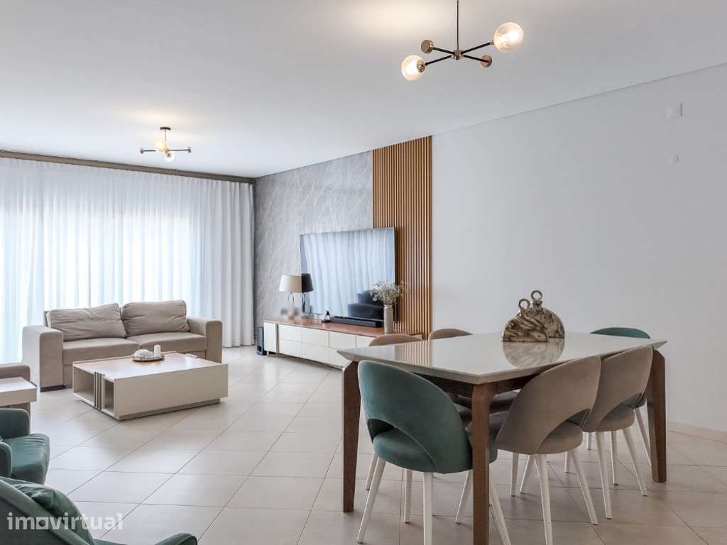 Apartamento T4 com elevador - Grande imagem: 4/35