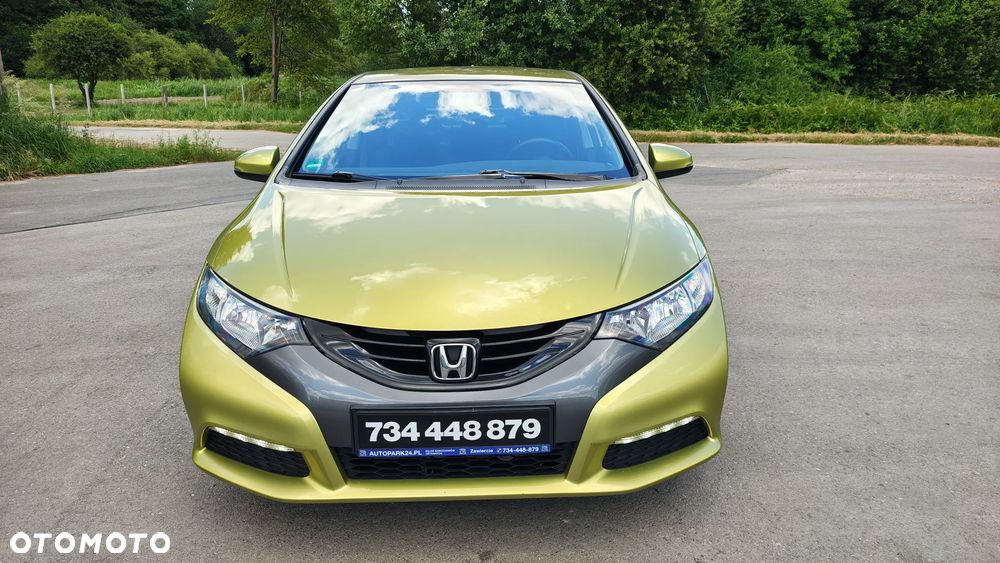 Honda Civic 1.8 i-VTEC Sport Black Edition - 9