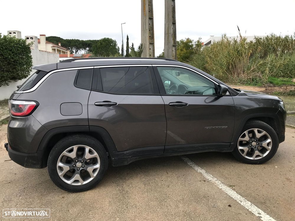 Jeep Compass 2.0 MultiJet Active Drive Limited - 3