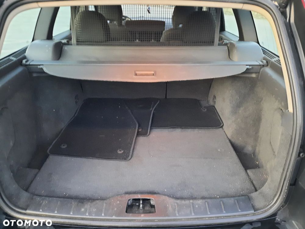 Volvo V50 2.0D DPF - 10