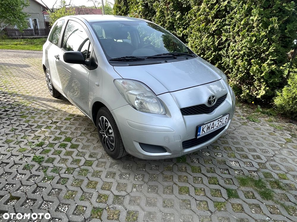 Toyota Yaris 1.0 Luna EU5 - 2