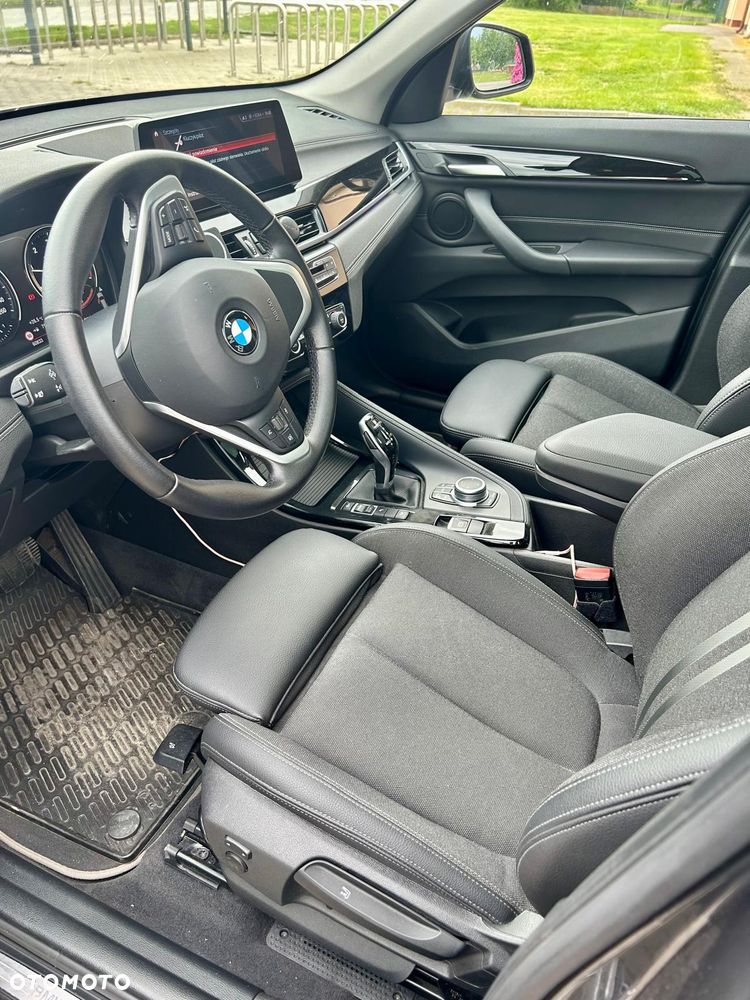 BMW X1 xDrive20d Sport Line - 9