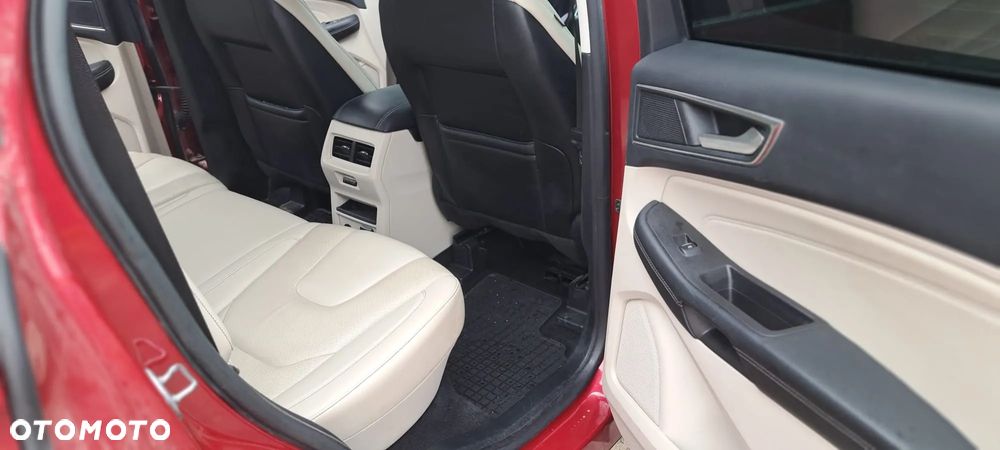 Ford Edge - 21
